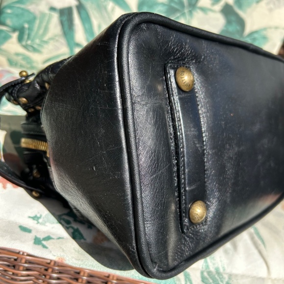 Louis Vuitton Vintage Sac Riveting Bag - SOLD - Picture 4 of 10